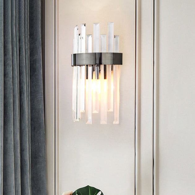 Icicle Elegance: A Modern Touch For Your Dining Room Walls Black