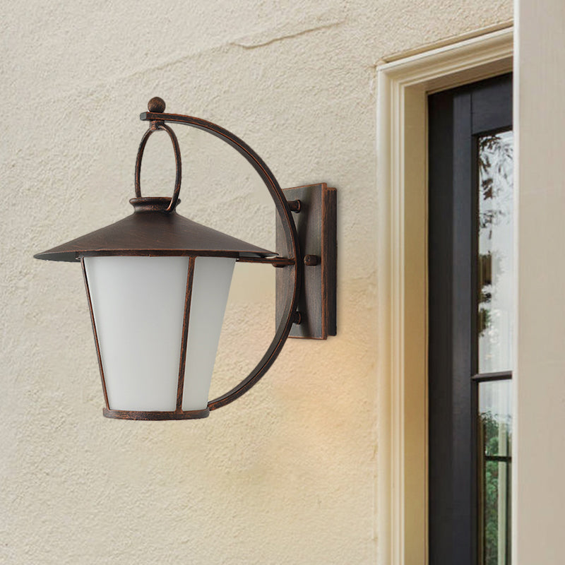 Piper Industrial Wall Sconce: Vintage Charm With Modern Versatility (Black/Brass)