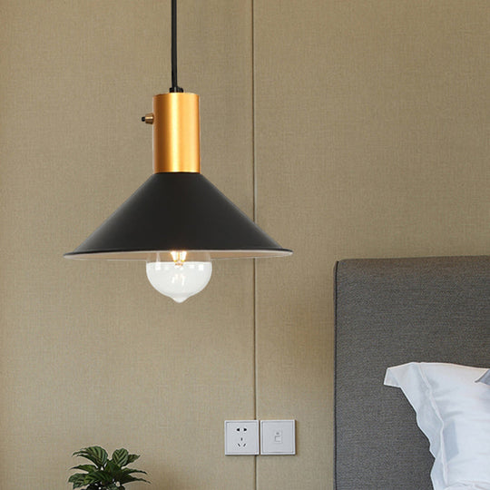 Sophia’s Modern Tapered Pendant Light Black