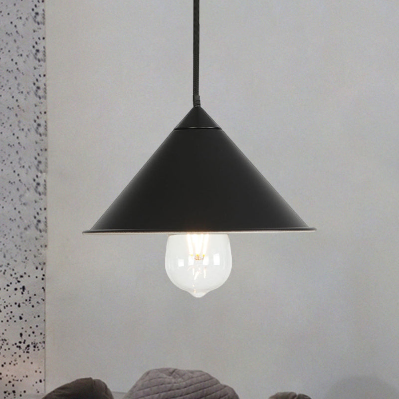 Eva - Stylish Cone Pendant Lamp (Choose Your Color!) Black