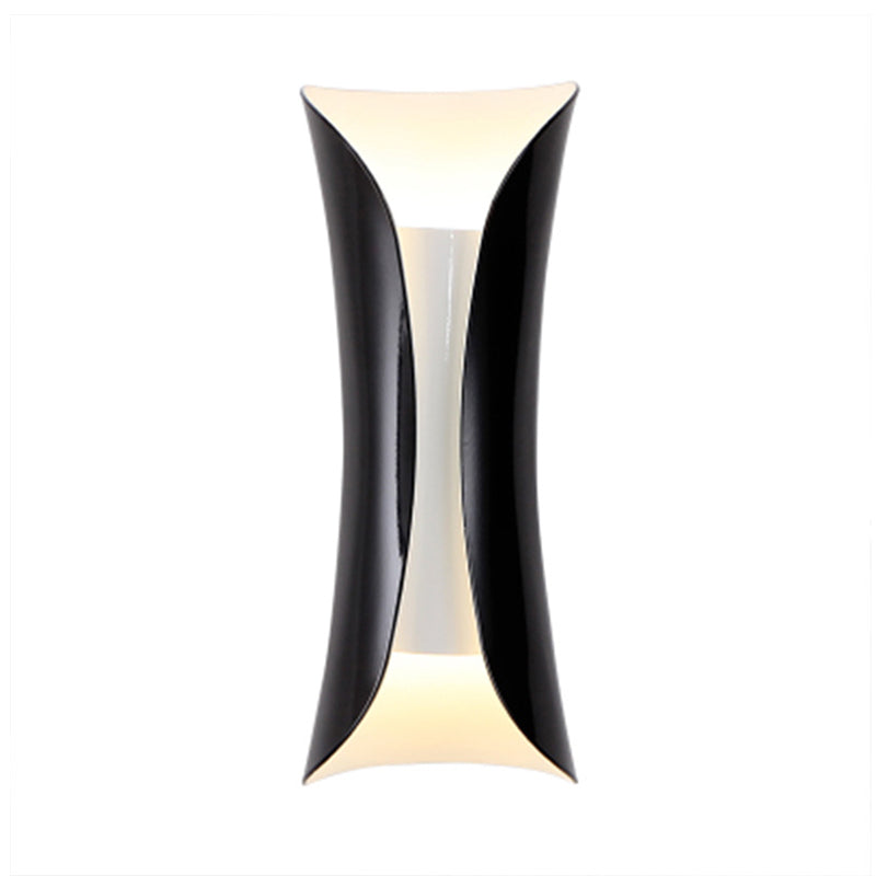 Ethan’s Modern Wall Sconce: Stylish And Functional Bedside Lighting Black / Small D