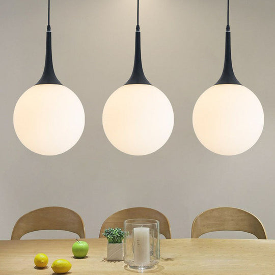 Adeline Modern Globe Pendant - Stylish Glass Light For Dining Rooms Black / 8’ Lighting