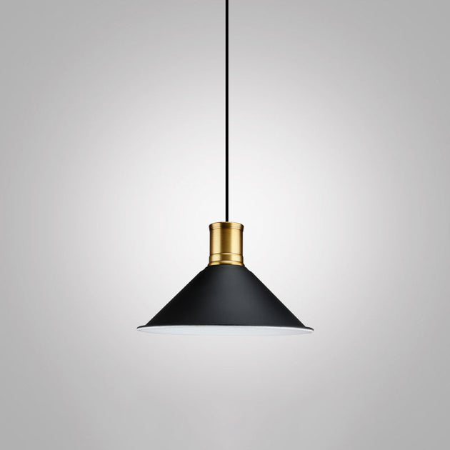 Jade Industrial Pendant: Bold Geometry Meets Modern Style Black / J