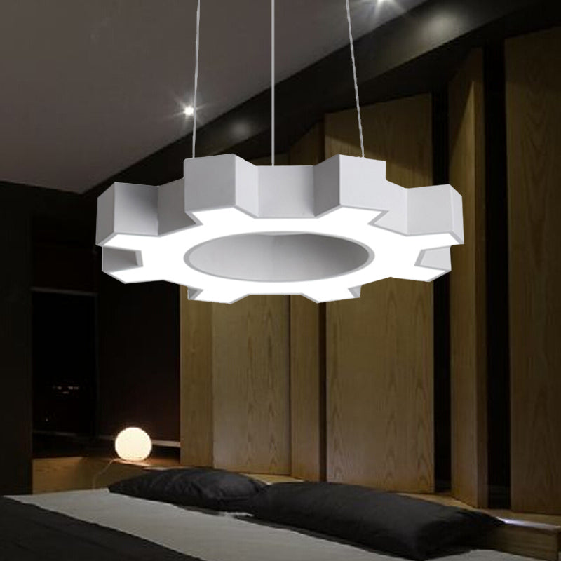 Evelyn’s Energetic Gear Pendant: Illuminate Your Gym With Modern Style Pendant Lighting