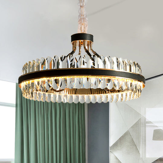 Luna’s Modern Black Crystal Chandelier: Elegance And Simplicity