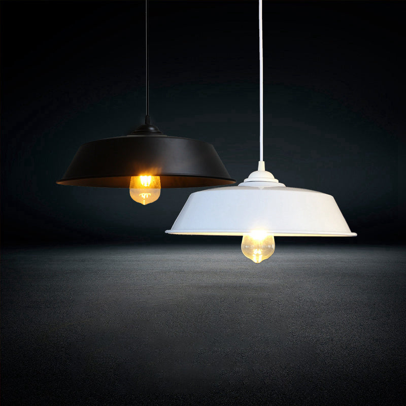 Modern Farmhouse Meets Industrial Chic: The Height Adjustable Black & White Pendant Lamp