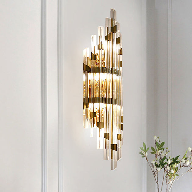 Evelyn’s Crystal Sconce - Modern Elegance For Your Living Room Gold