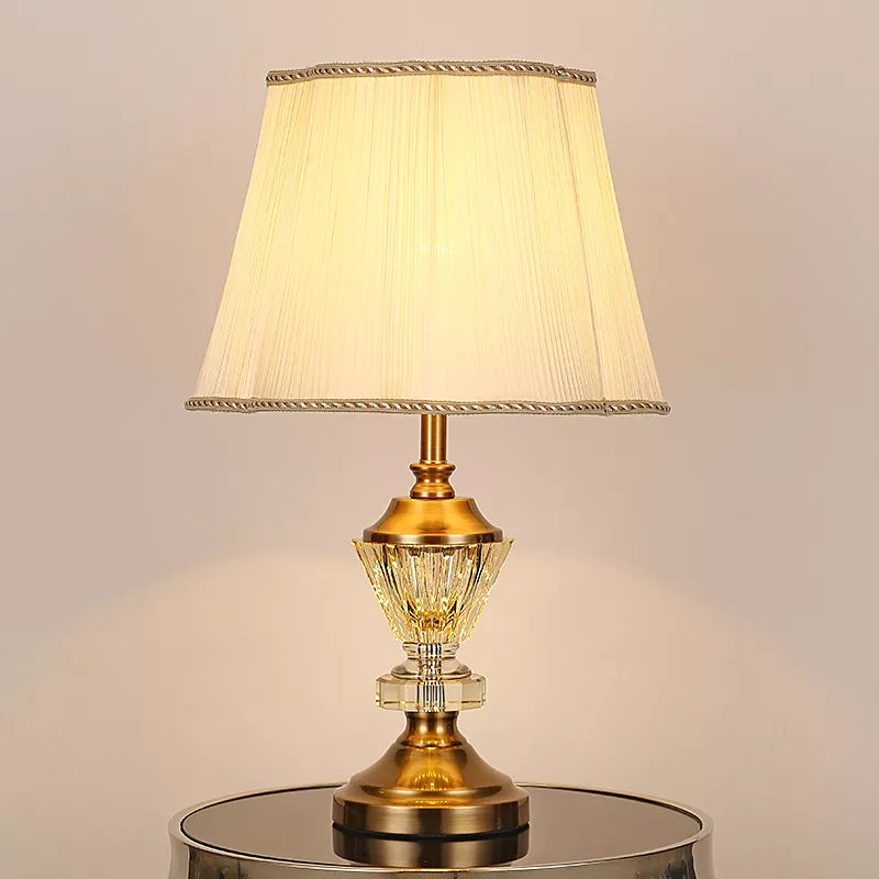 European Crystal Table Lamp - Elegant Bedside Light For Wedding Hotel And Bedroom Decor