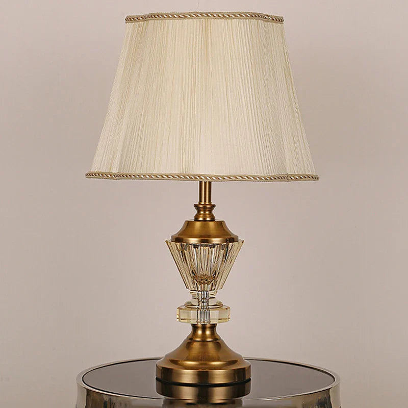 European Crystal Table Lamp - Elegant Bedside Light For Wedding Hotel And Bedroom Decor