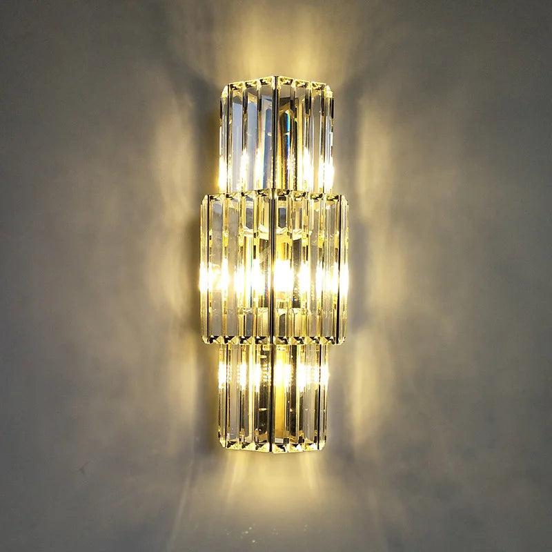 Avery’s Crystal Led Wall Lamp - Simple Elegance For Your Living Spaces Wall Lamp