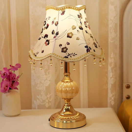 Modern European Vintage Fabric Table Lamp - Stylish Lighting For Bedroom Living Room And More