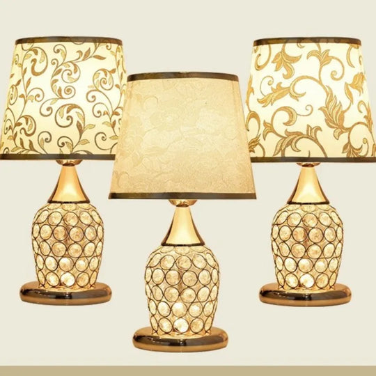 European - Style Crystal Table Lamp - Inspired Modern Bedroom Warmth And Romance