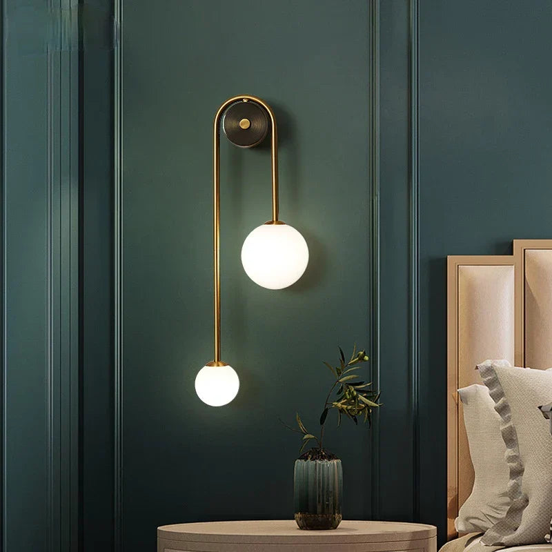 Elegant Modern Wall Lamp With Glass Ball Lampshade - Led Gold Luminaire Ideal For Home Decor Living